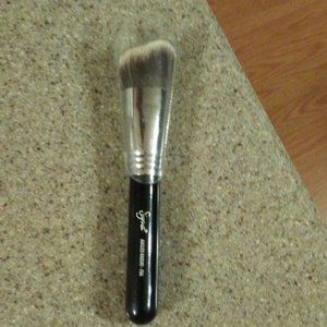 SIGMA F84  Angled Kabuki